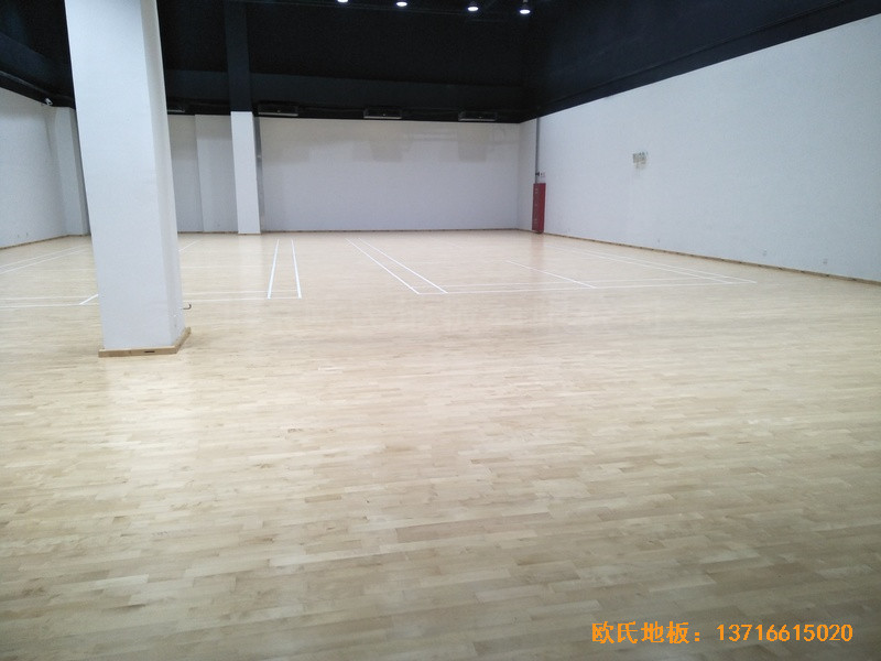 上海鋪東寧橋路669號體育館運動木地板安裝案例5